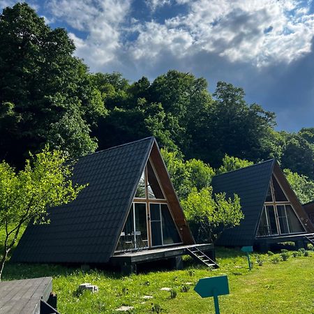 Cabane A-Frame Svinita מראה חיצוני תמונה