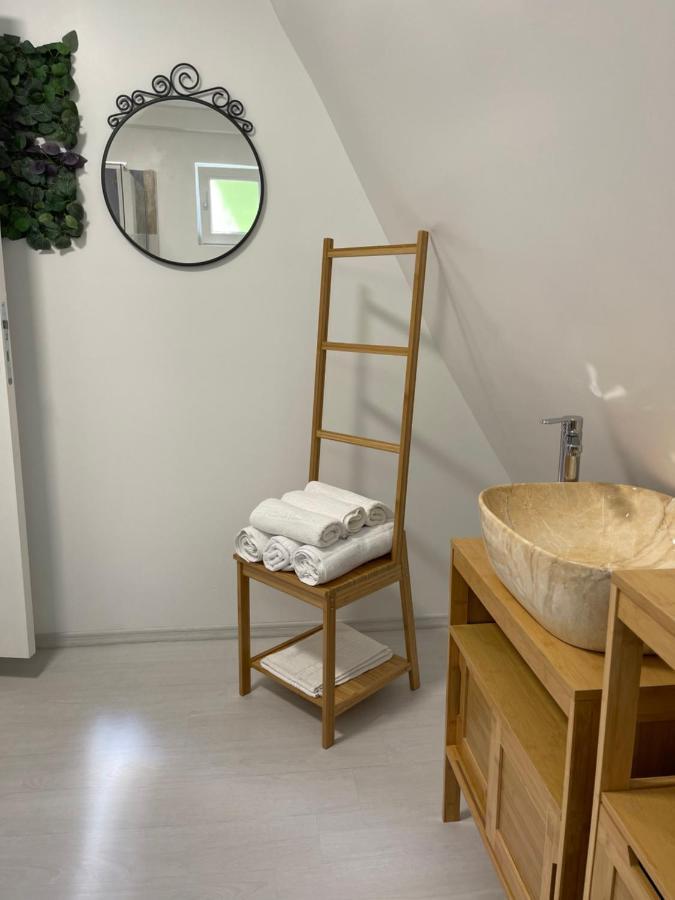 Cabane A-Frame Svinita מראה חיצוני תמונה