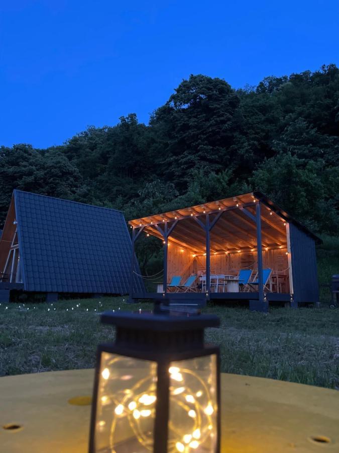 Cabane A-Frame Svinita מראה חיצוני תמונה