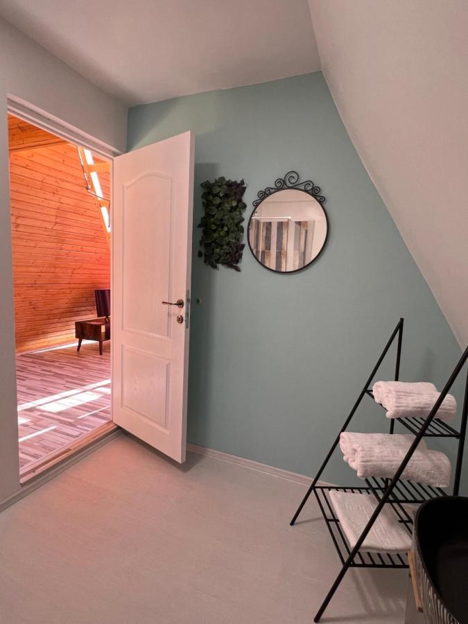 Cabane A-Frame Svinita מראה חיצוני תמונה